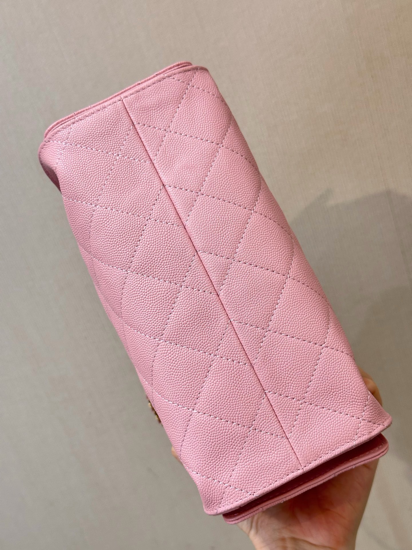 CHANEL 25bag Calfskin Sakura Pink MINI - image 5