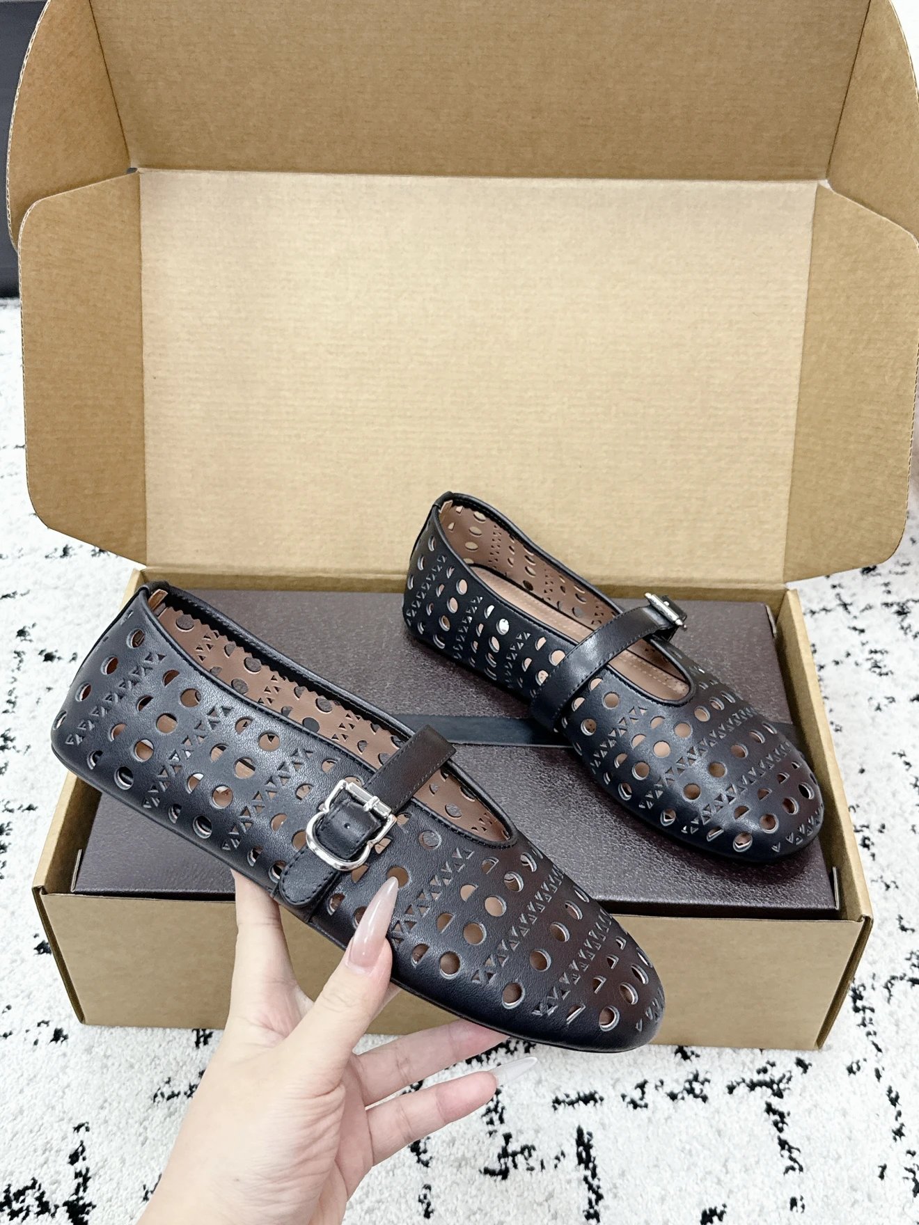 ALAÏA Vienne Lambskin Ballerina Flats - image 3