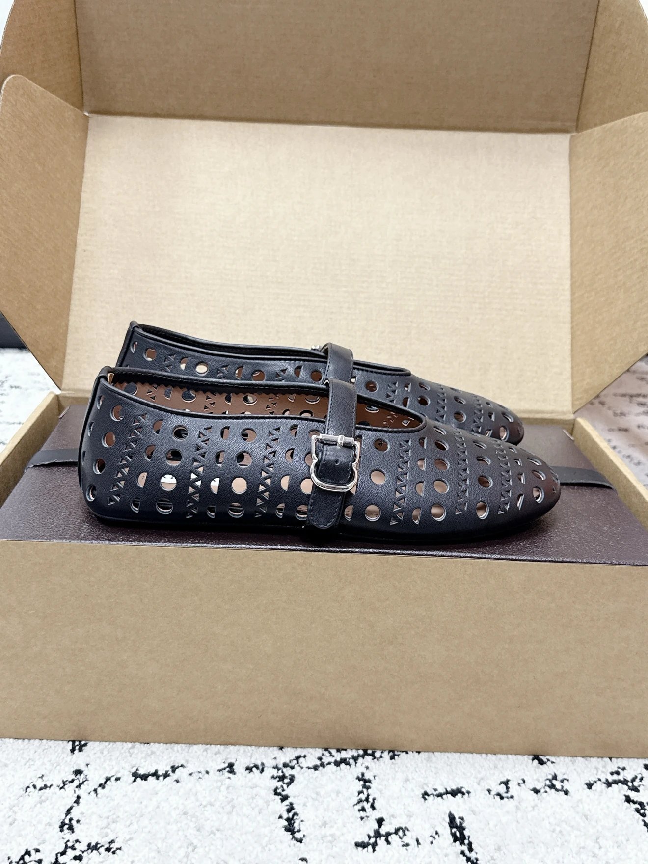 ALAÏA Vienne Lambskin Ballerina Flats - image 4