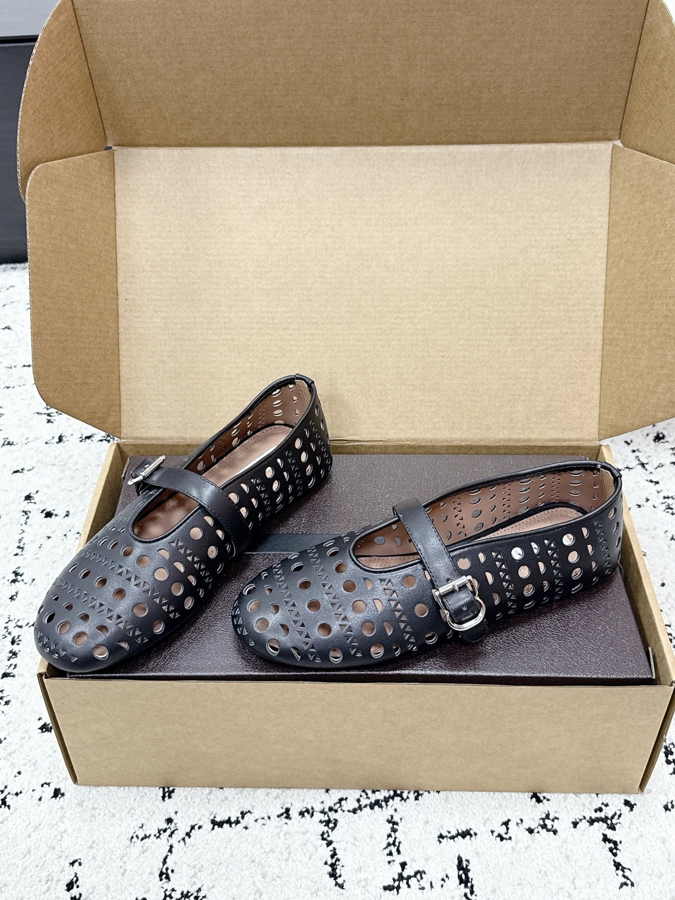 ALAÏA Vienne Lambskin Ballerina Flats - image 5