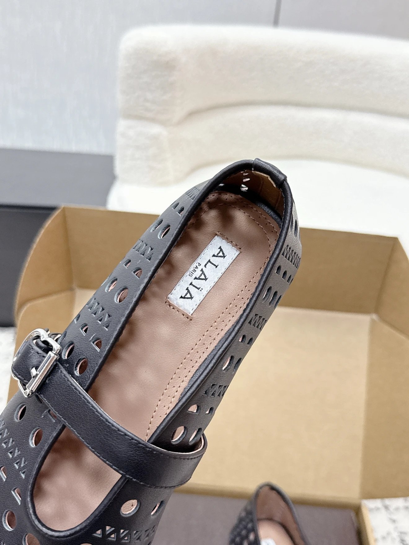 ALAÏA Vienne Lambskin Ballerina Flats - image 8