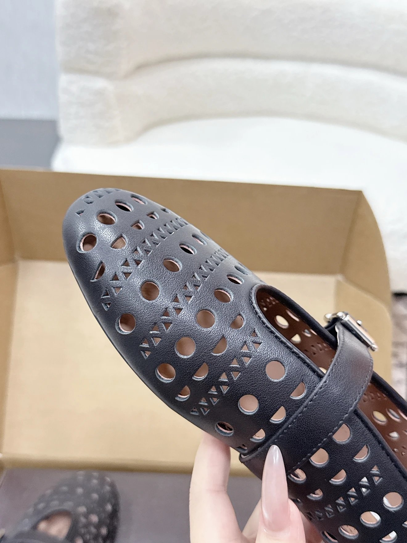 ALAÏA Vienne Lambskin Ballerina Flats - image 9