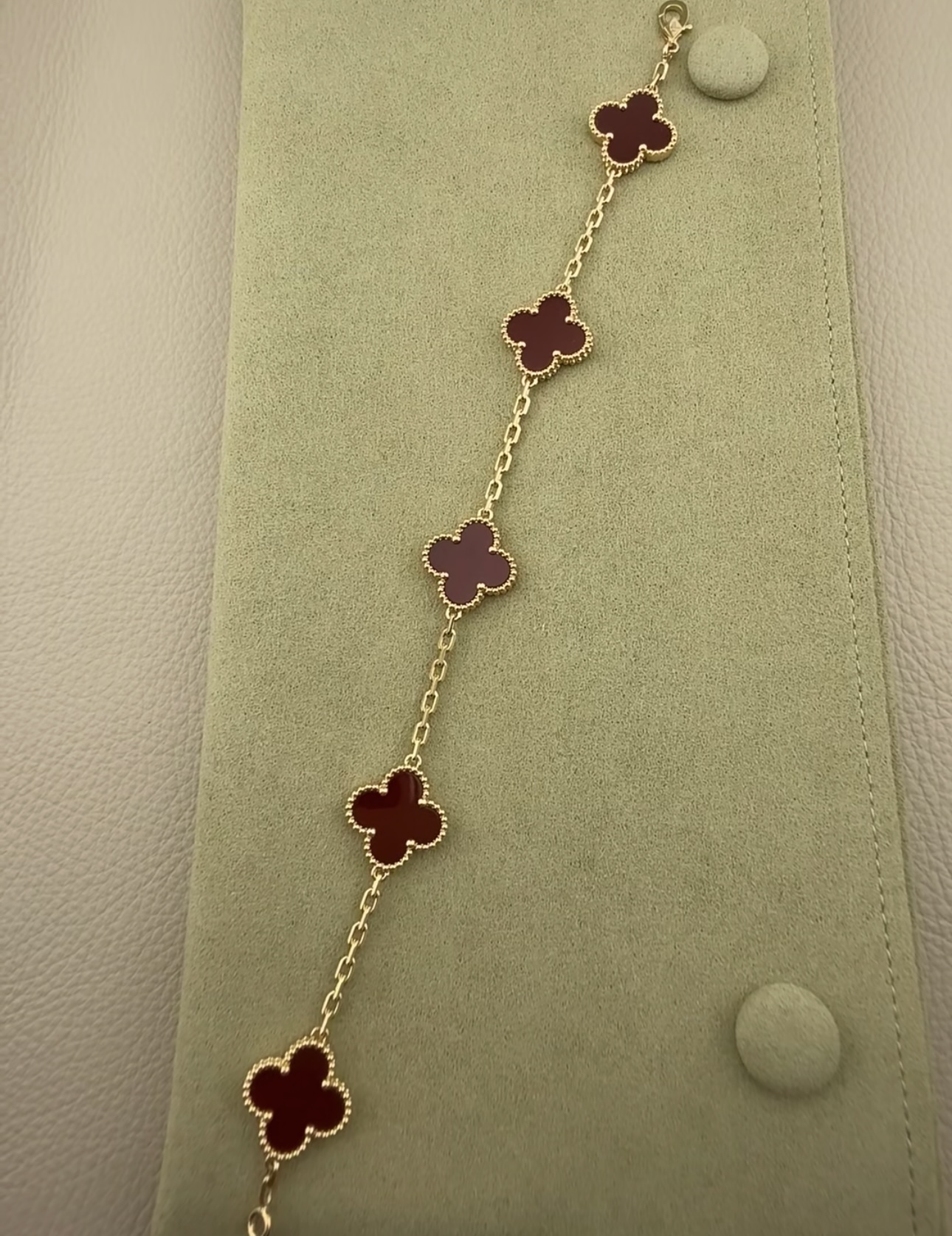 VCA Vintage Alhambra pendant- Red Carnelian - image 3