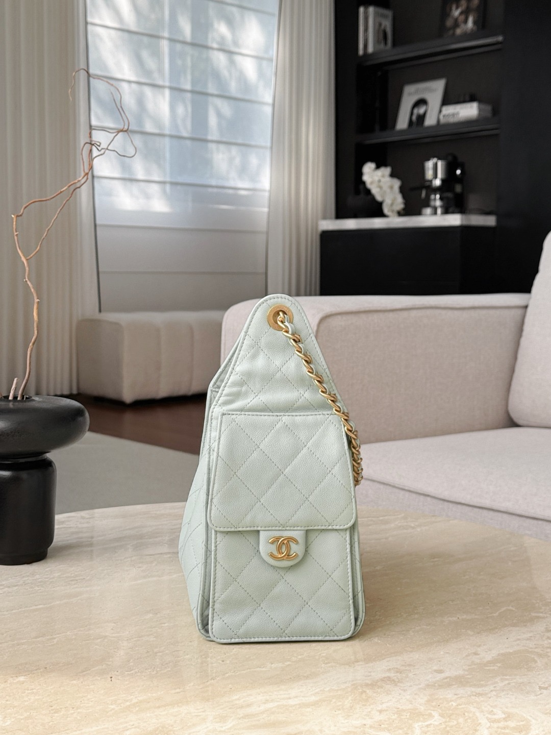 CHANEL 25A Hobo Bag Caviar leather In Mint Green - image 3