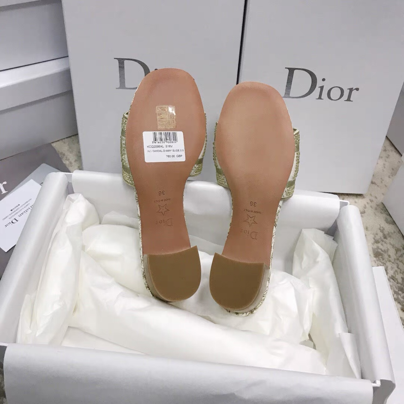 DIOR lady silppers - image 6