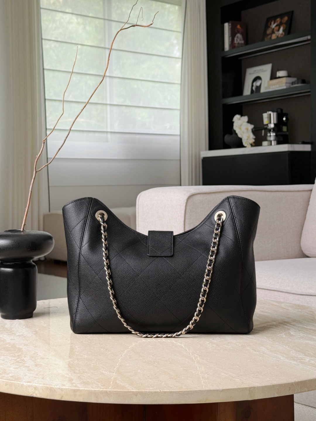 CHANEL Tote Bag Grained Calfskin - image 5