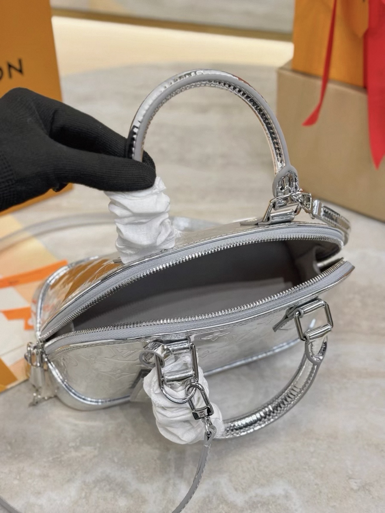 LV Alma BB SKI M27037 - image 6