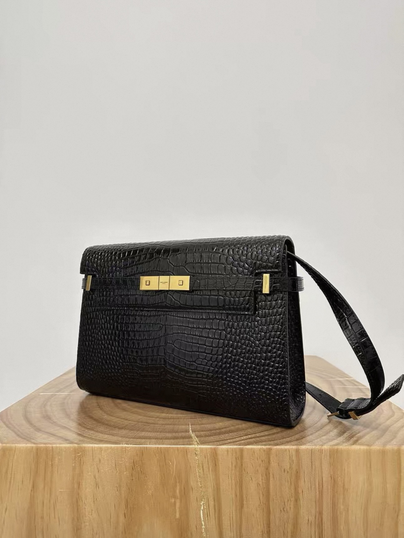 YSL Manhattan - image 3