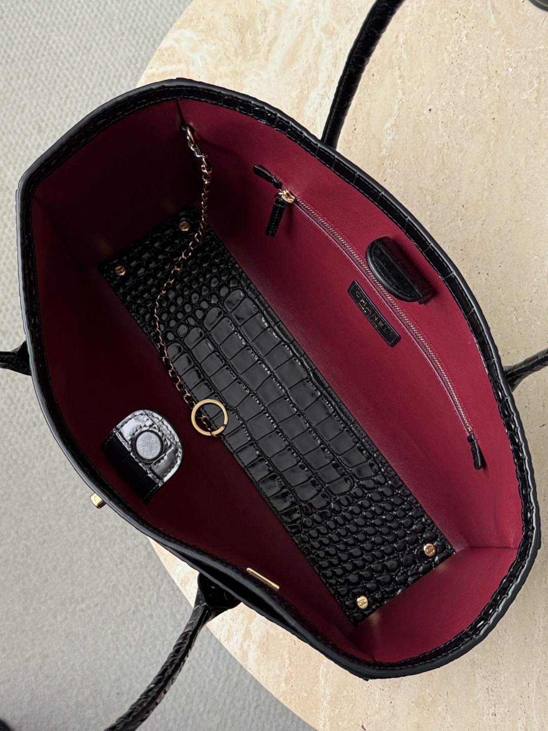 CHANEL Small Tote bag Crocodile embossed calfskin - image 6