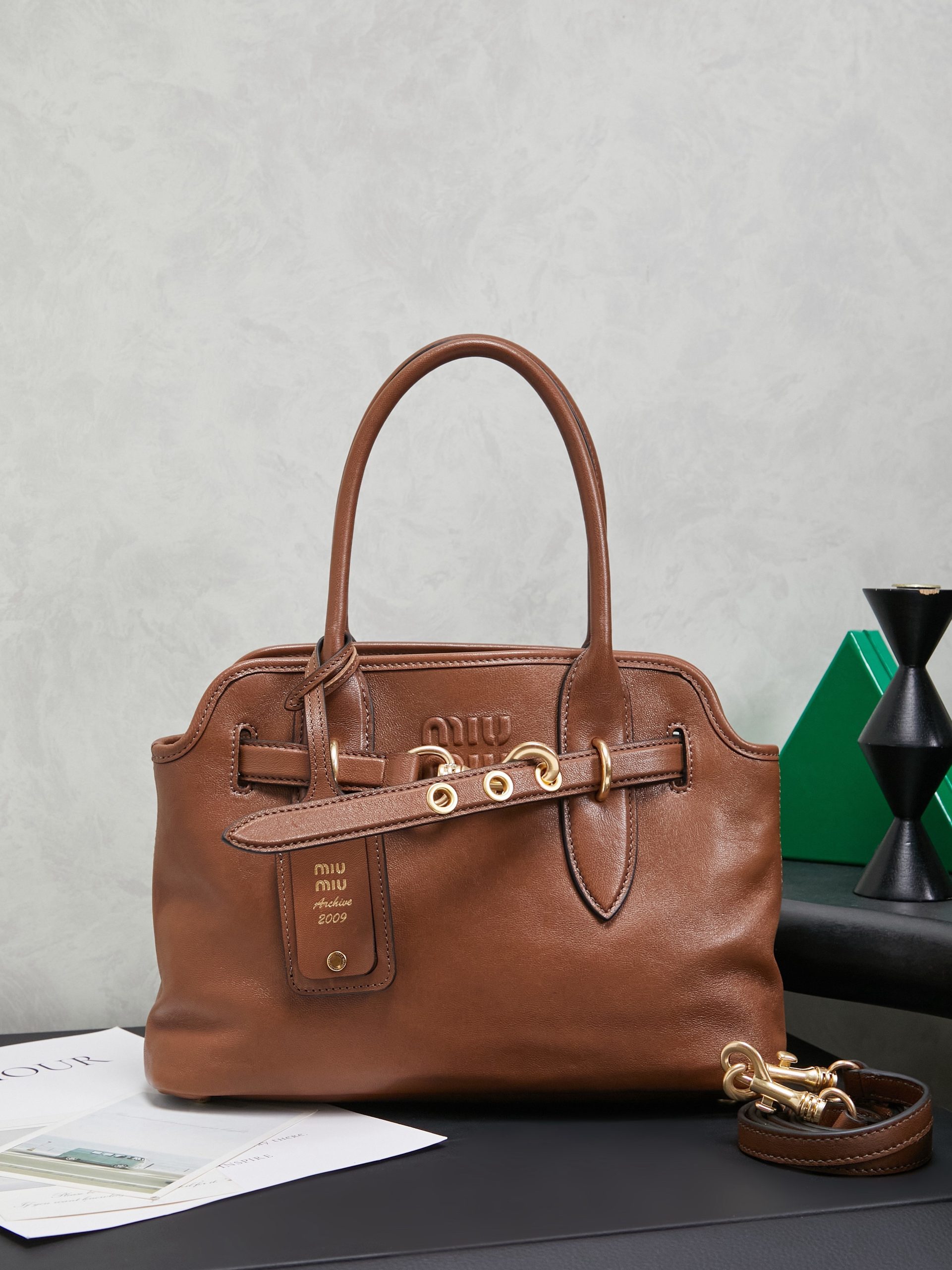 MIUMIU FROM THE RUNWAY Aventure nappa leather top-handle bag Medium - image 2