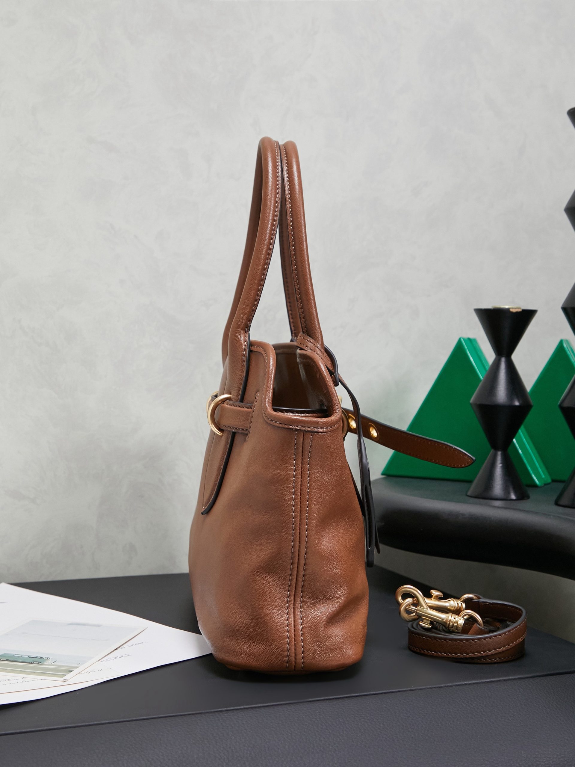MIUMIU FROM THE RUNWAY Aventure nappa leather top-handle bag Medium - image 4