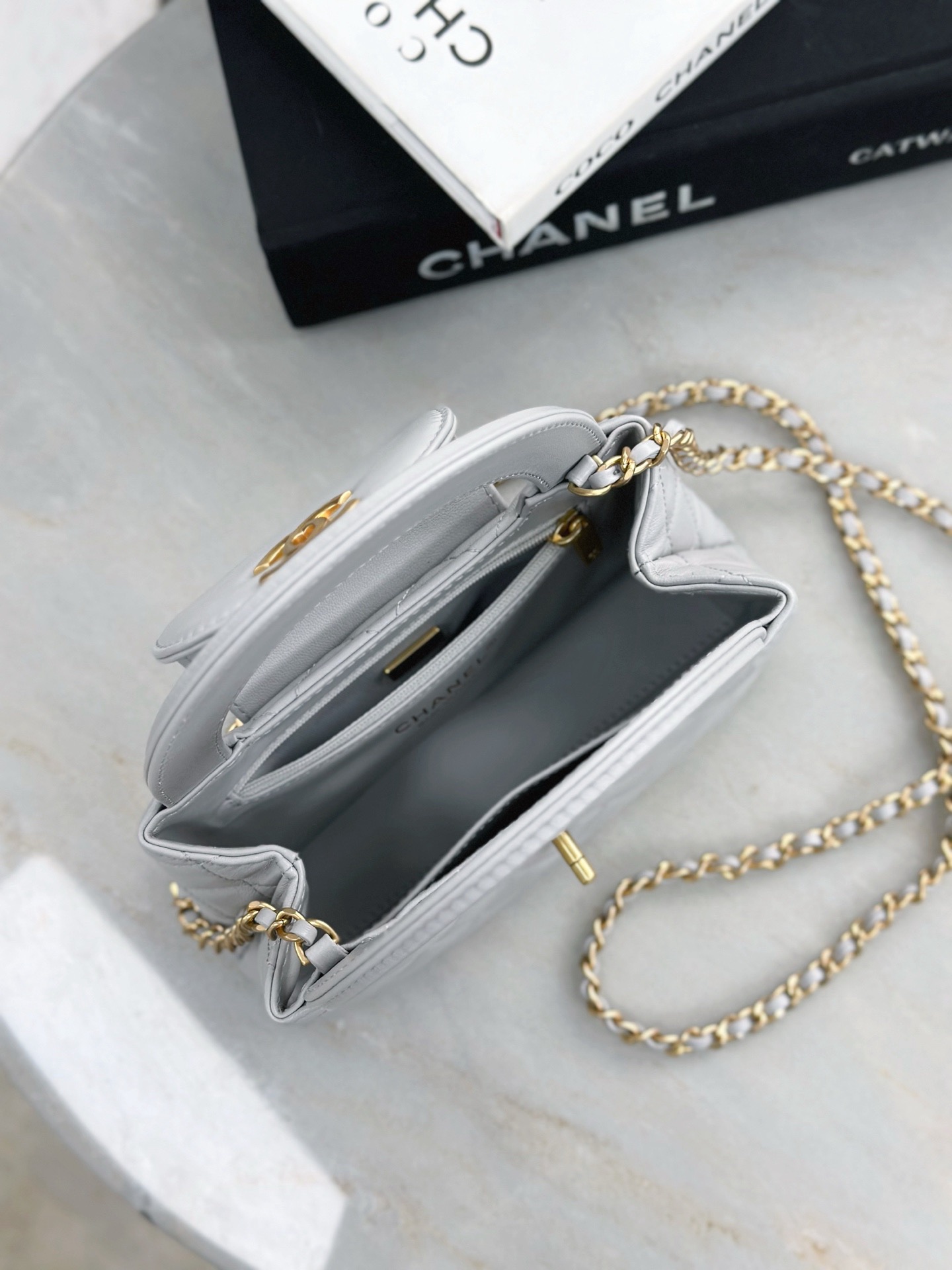 CHANEL 25C Kelly- New Color - image 6