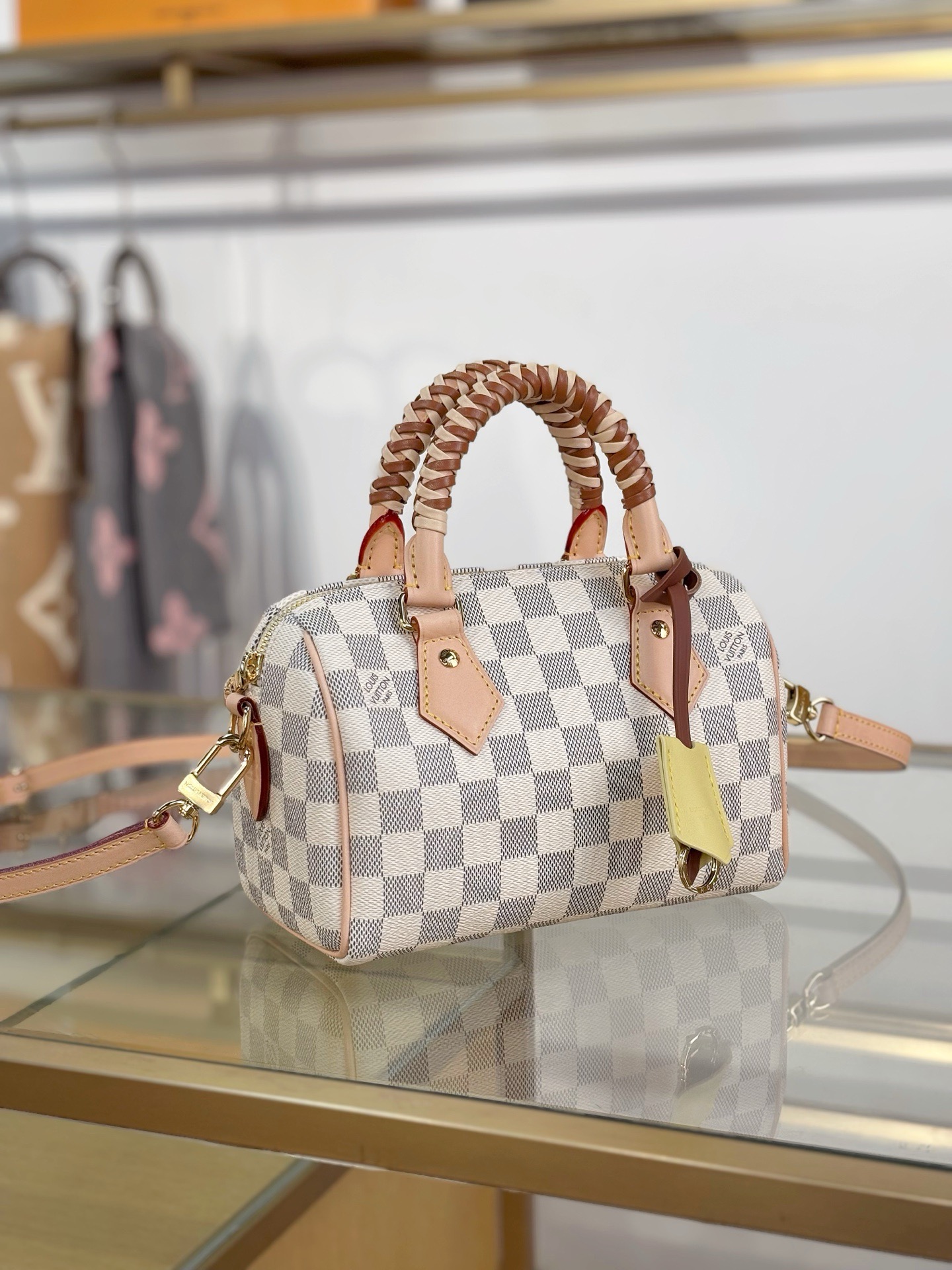 LV Speedy 20 M40950 - image 3
