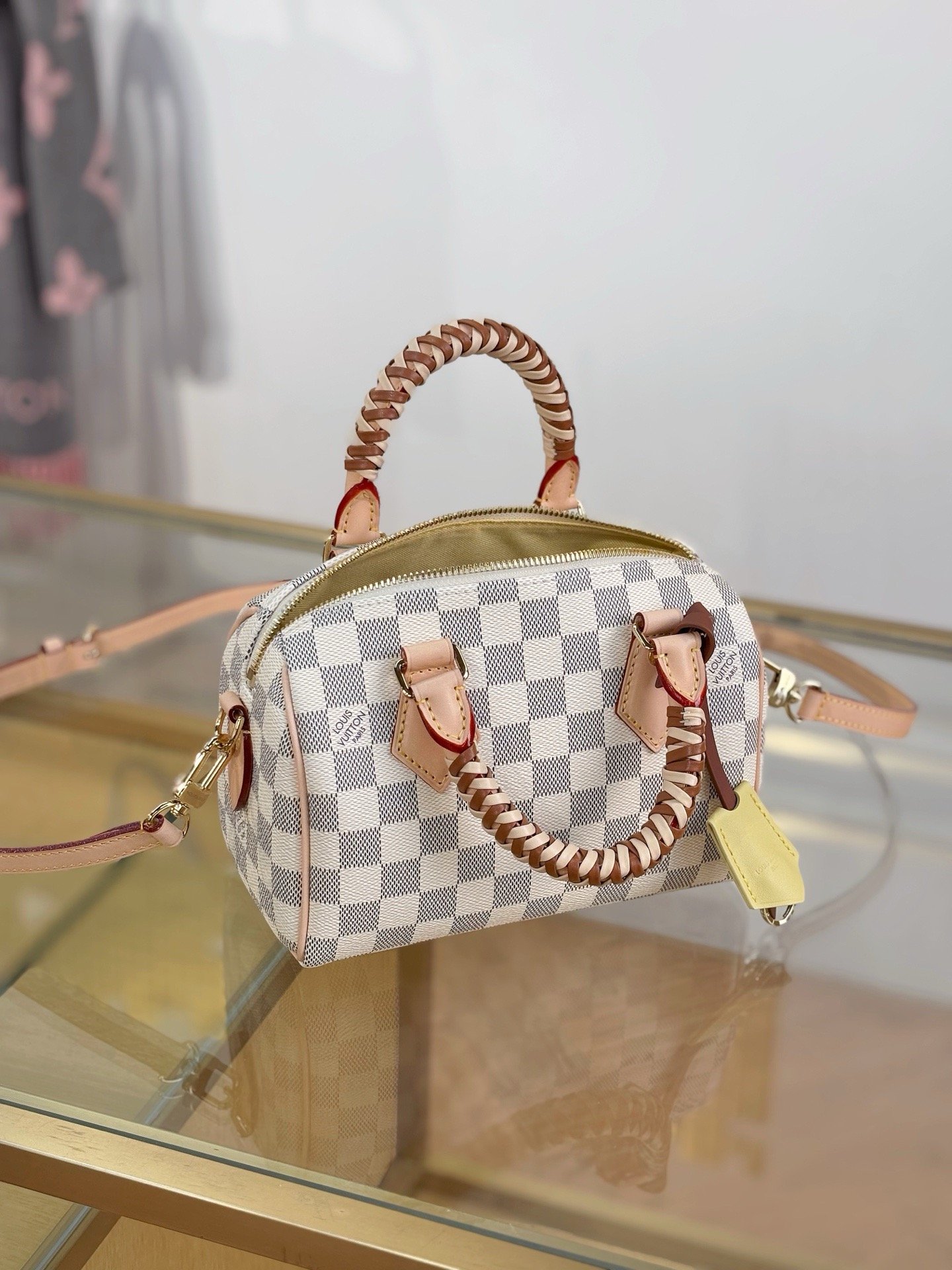 LV Speedy 20 M40950 - image 7