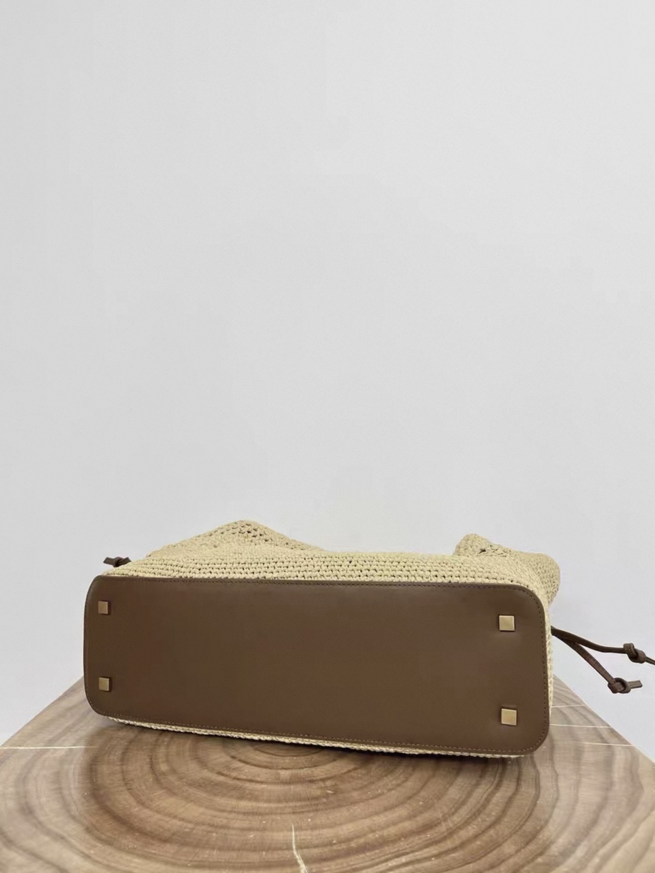 YSL JAMIE SHOPPING in raffia in Beige - image 5