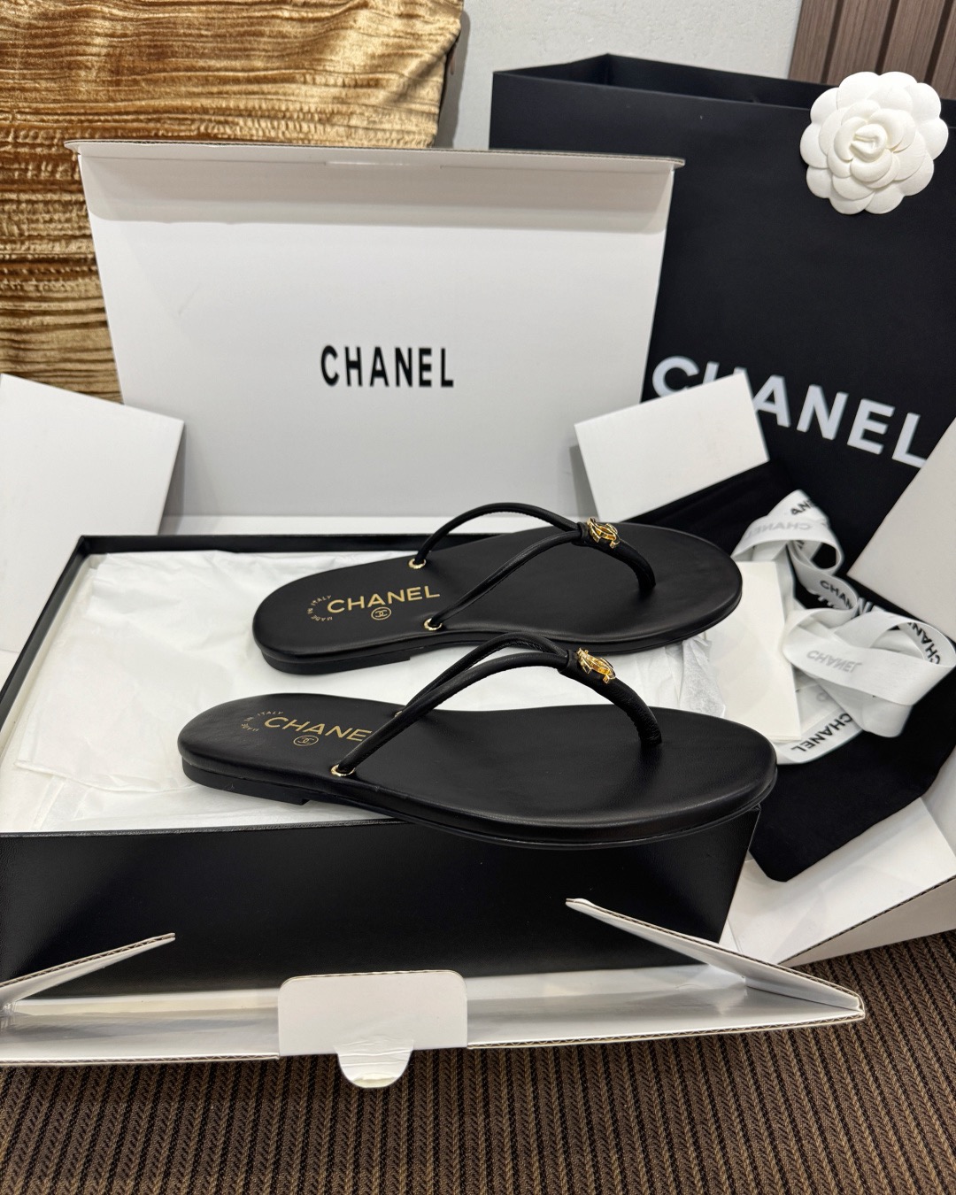 CHANEL Leather flip flops - image 3