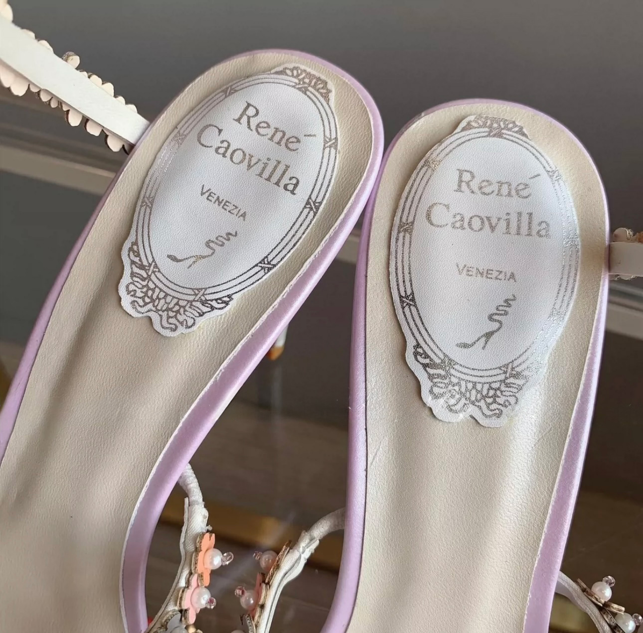 RENE  CAOVILLA flower purple heel - image 12