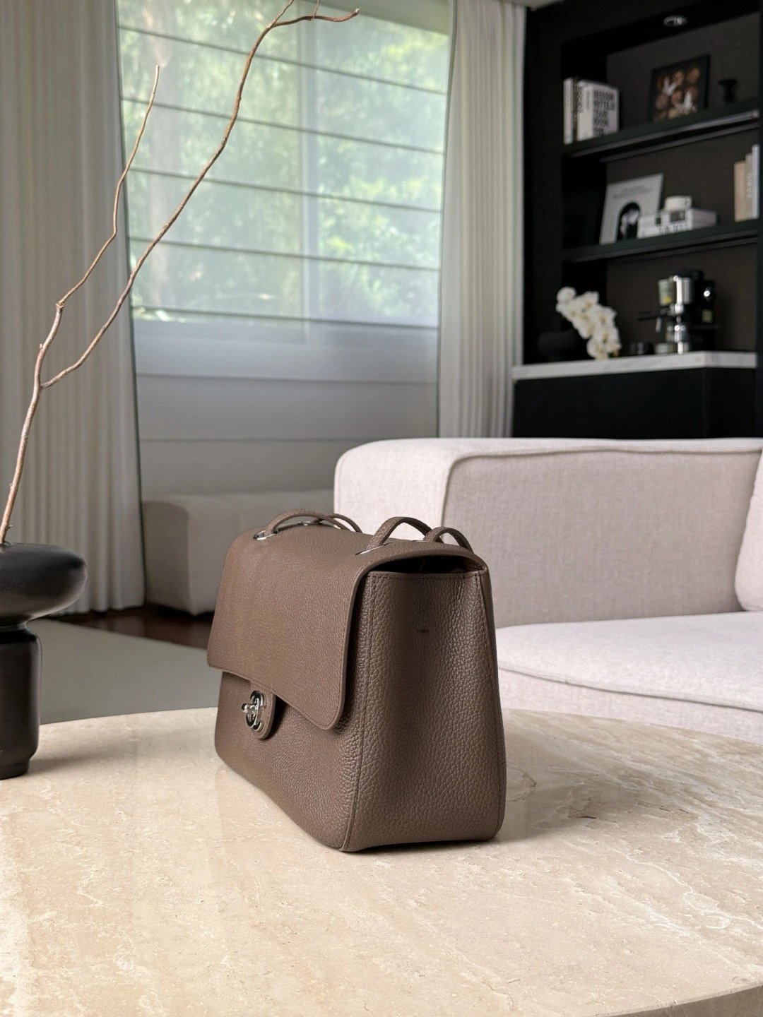 CHANEL Maxi Flap Bag Grained Calfskin In Light Brown - image 4