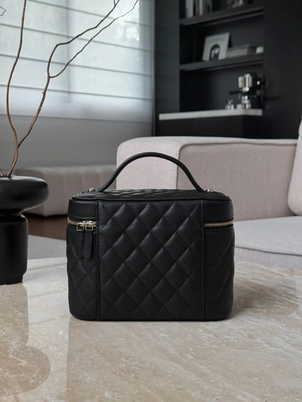 CHANEL 22S Vanity Bag - image 3