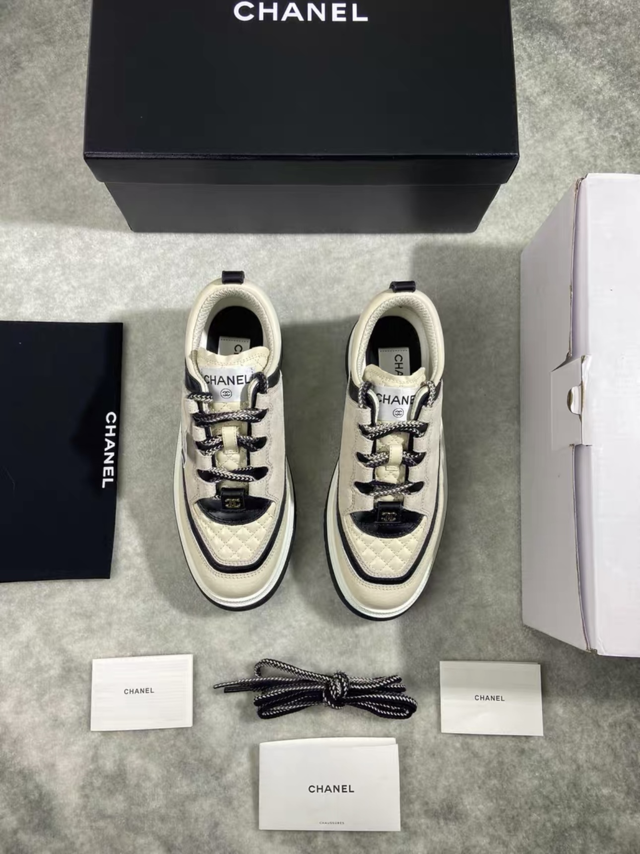 CHANEL 25C lacing flat low top casual sneakers - image 2