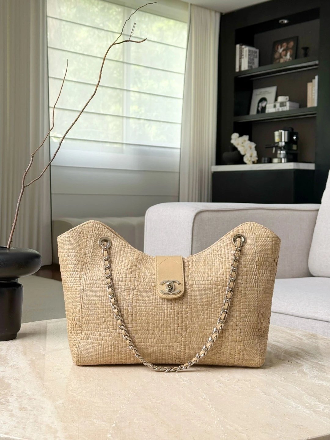 CHANEL Shopping Bag Braided Raffia Beige - image 2