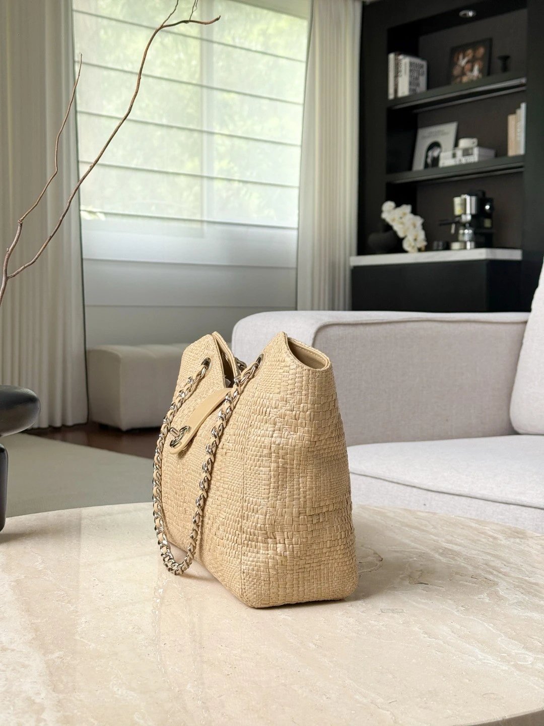 CHANEL Shopping Bag Braided Raffia Beige - image 4