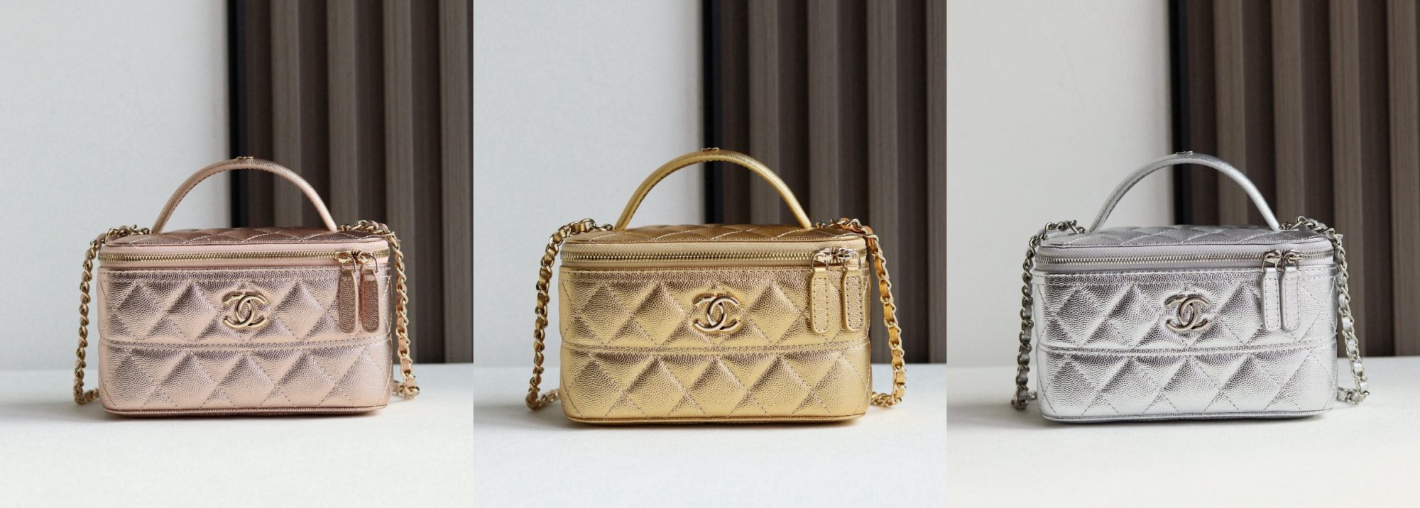 CHANEL 25C Vanity Bag - image 8