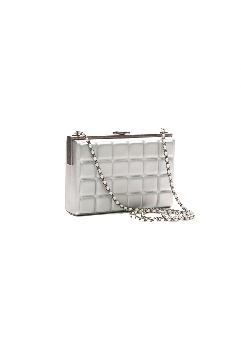 Chanel Chocolate Bar Frame Clutch on Chain - image 3