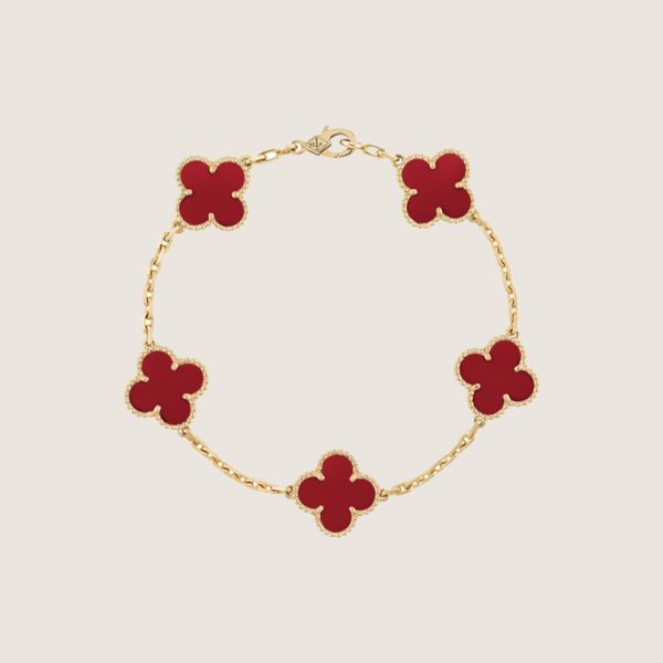 VCA Vintage Alhambra pendant- Red Carnelian