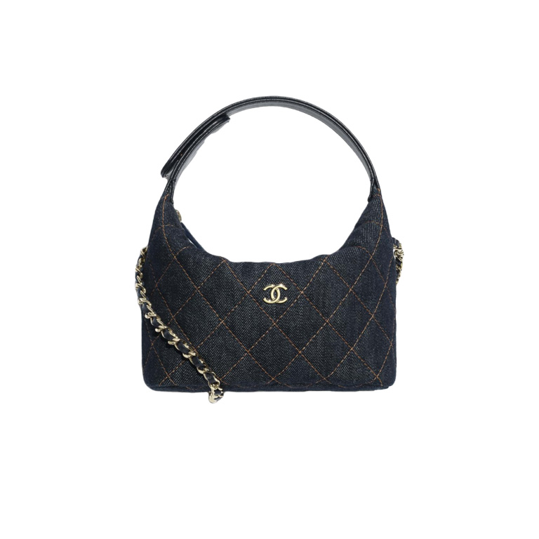 CHANEL Classic Clutch with Chain