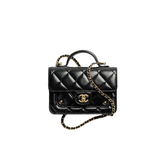 CHANEL Clutch with chain