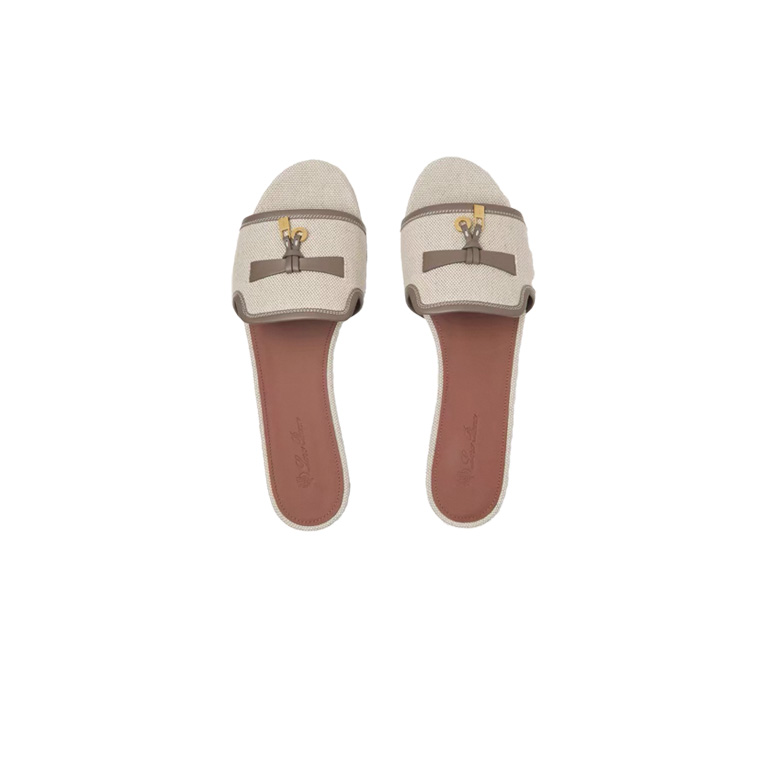 LP Charms Sandal