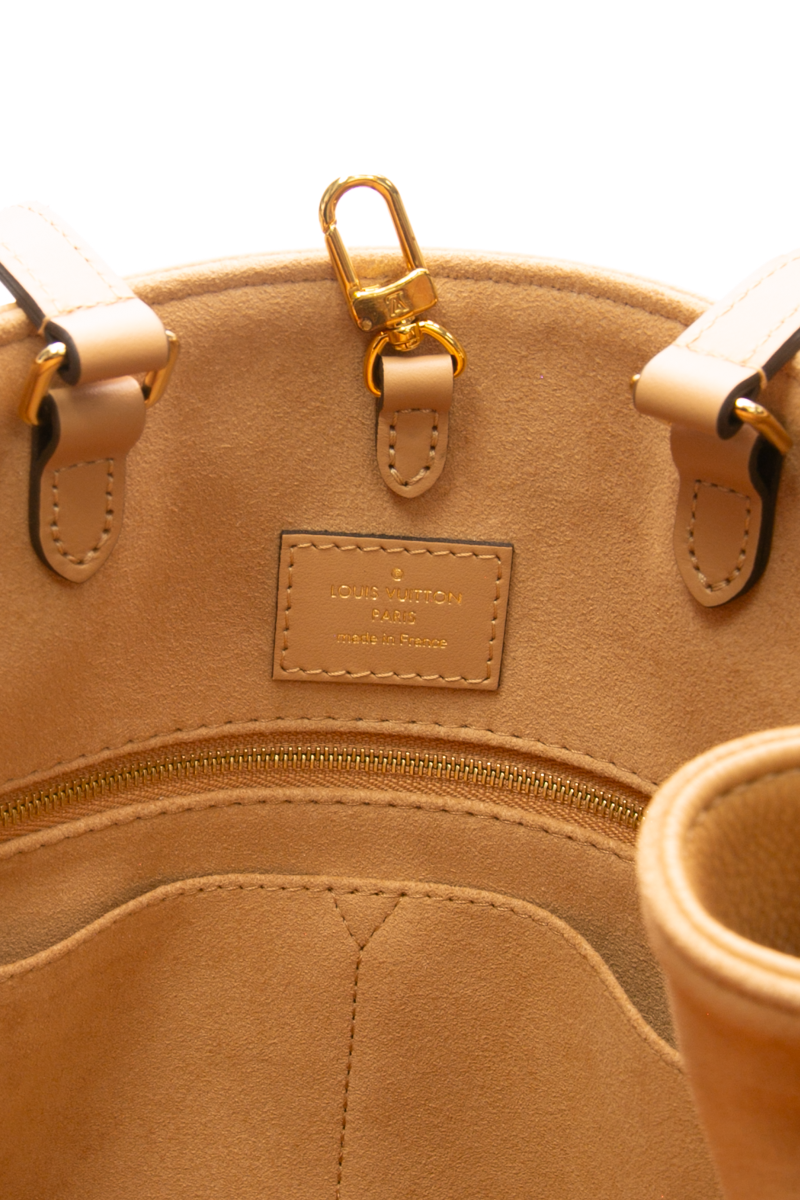 Louis Vuitton OnTheGo MM Bag - image 7
