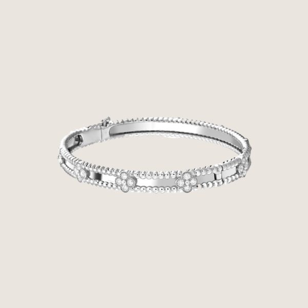 VCA Perlee sweet clovers cuff