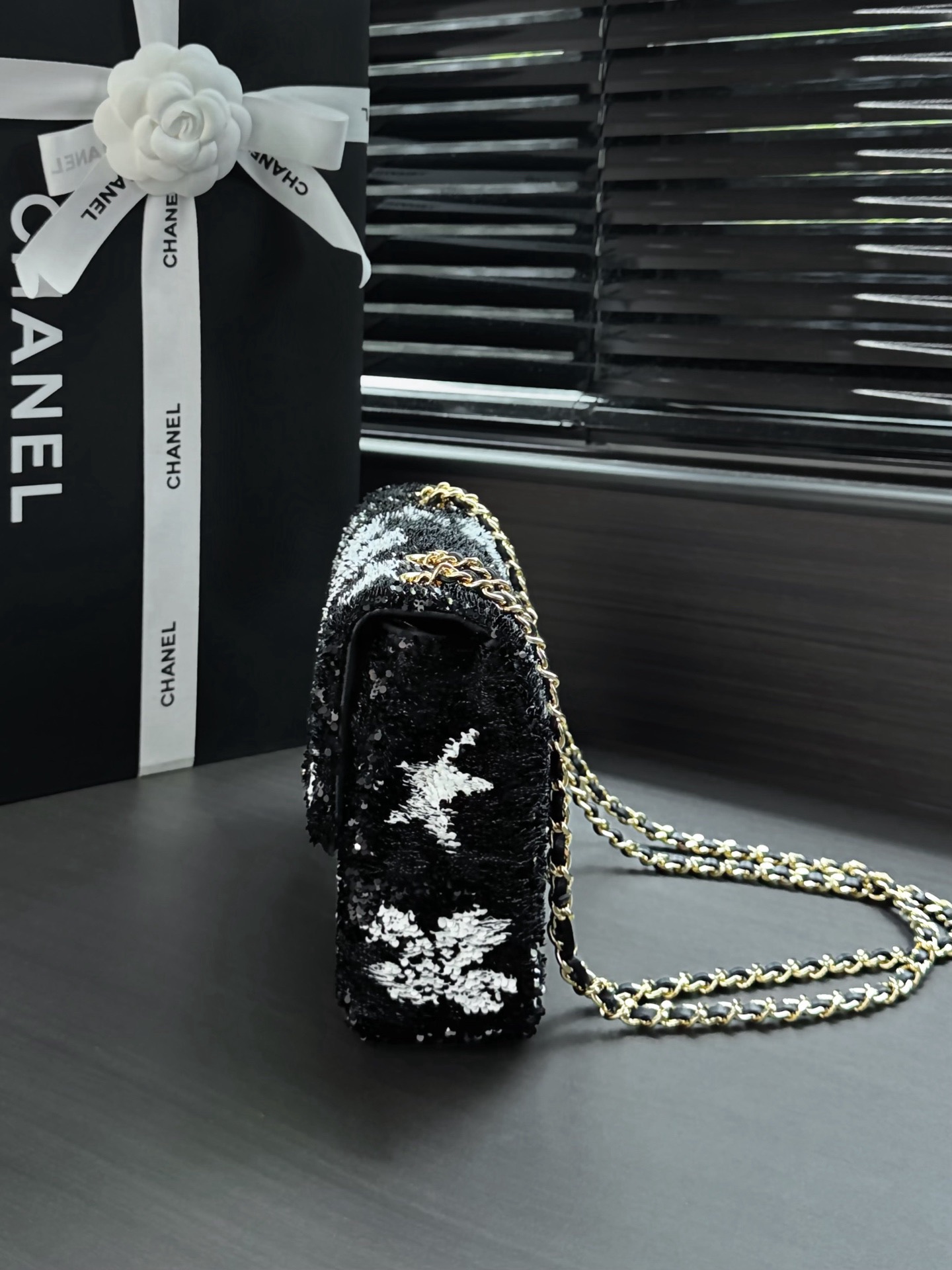 CHANEL Small Flap Bag Sequins - image 4
