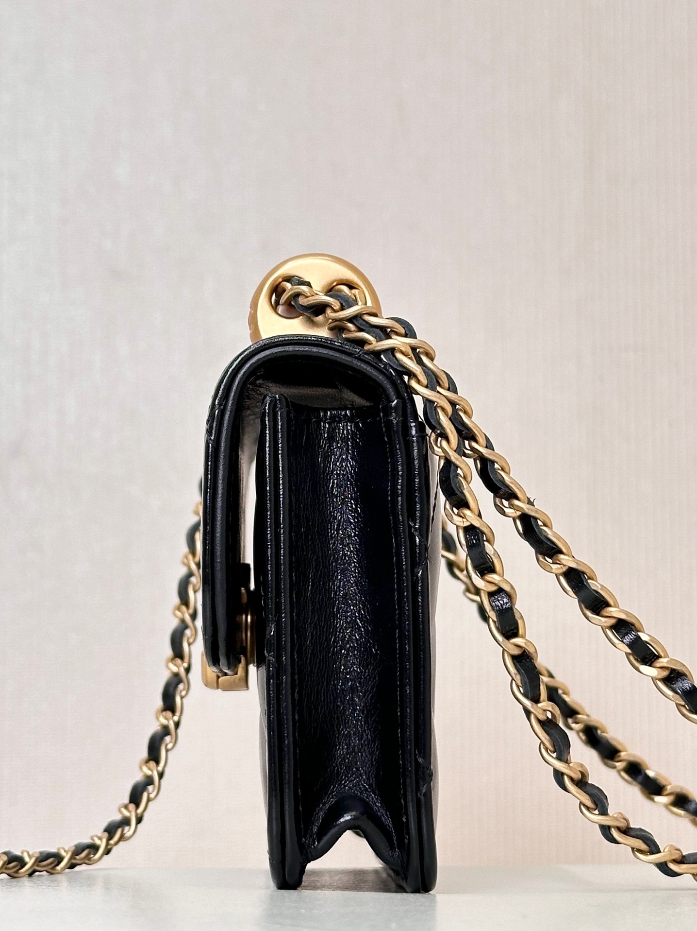 CHANEL Calfskin Quilted Perfect Fit Coin Purse With Chain Black - image 4