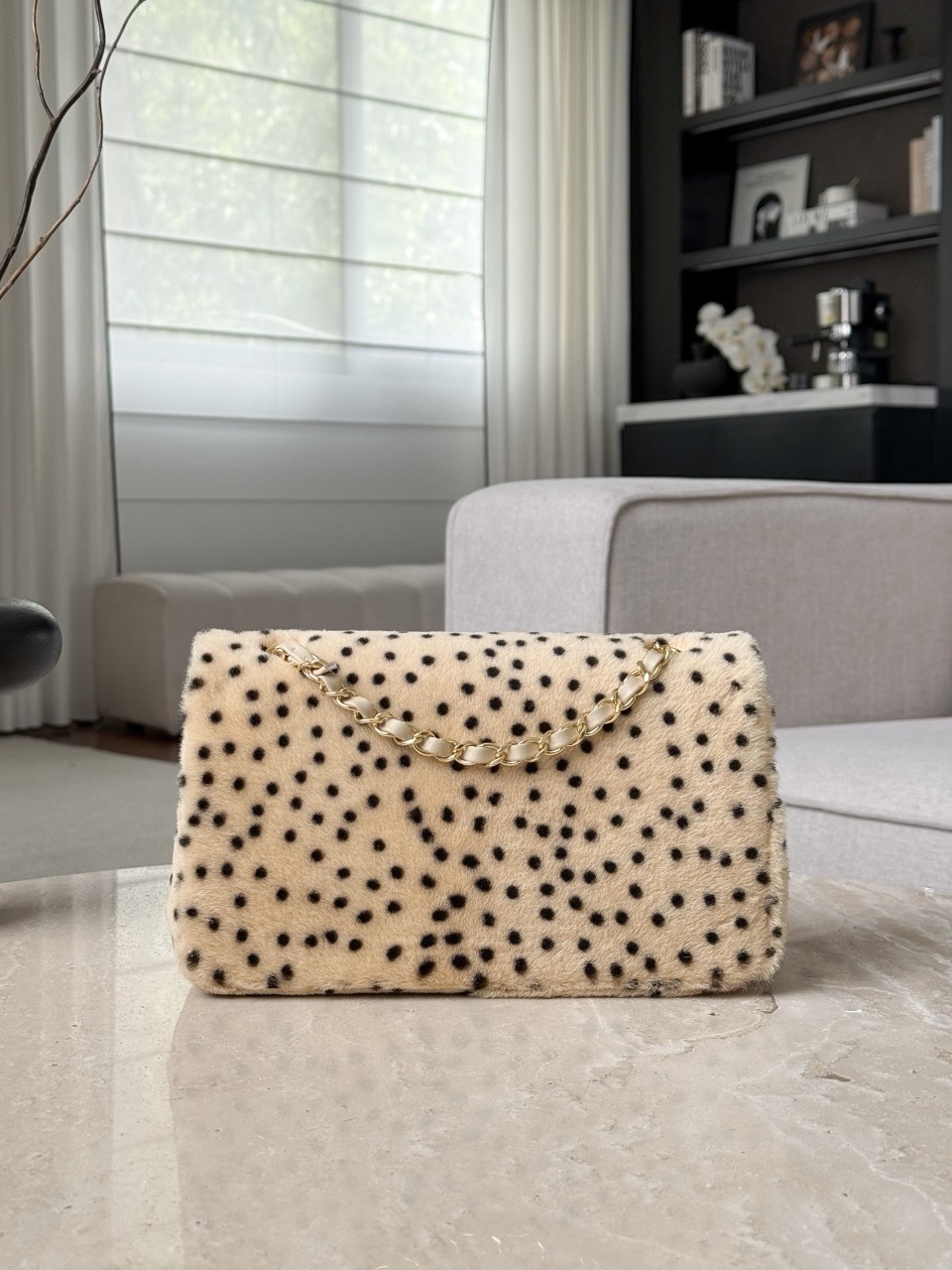 CHANEL Medium Flap Bag Lambskin - image 3