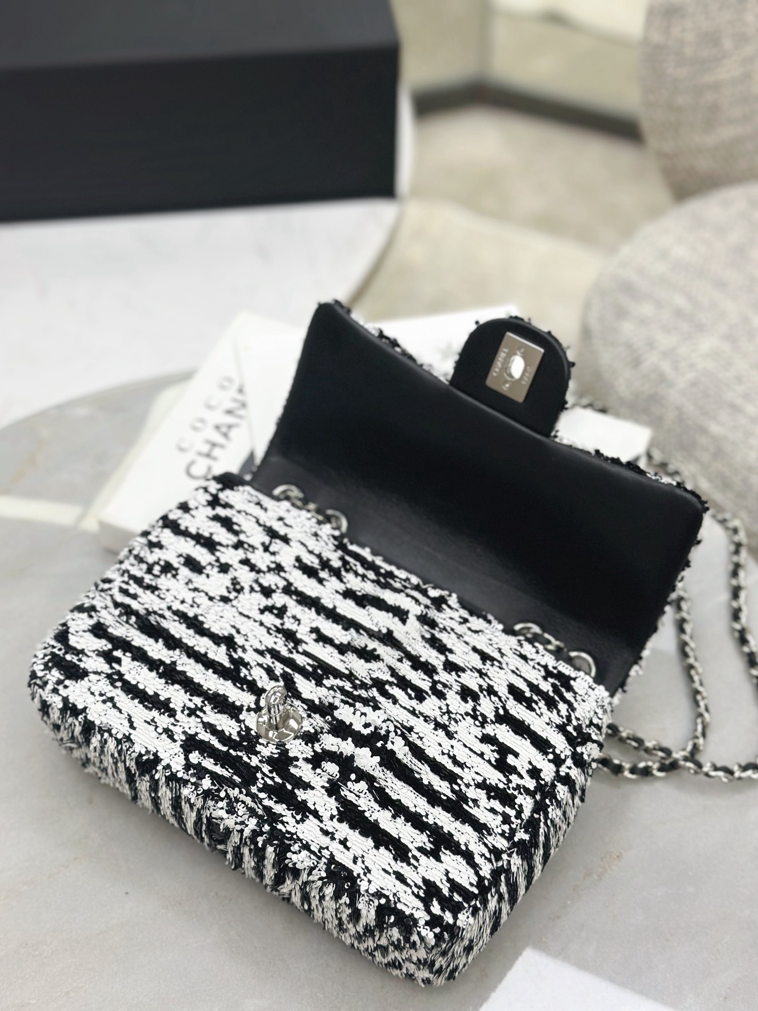 CHANEL Small Flap Bag Sequins - image 6