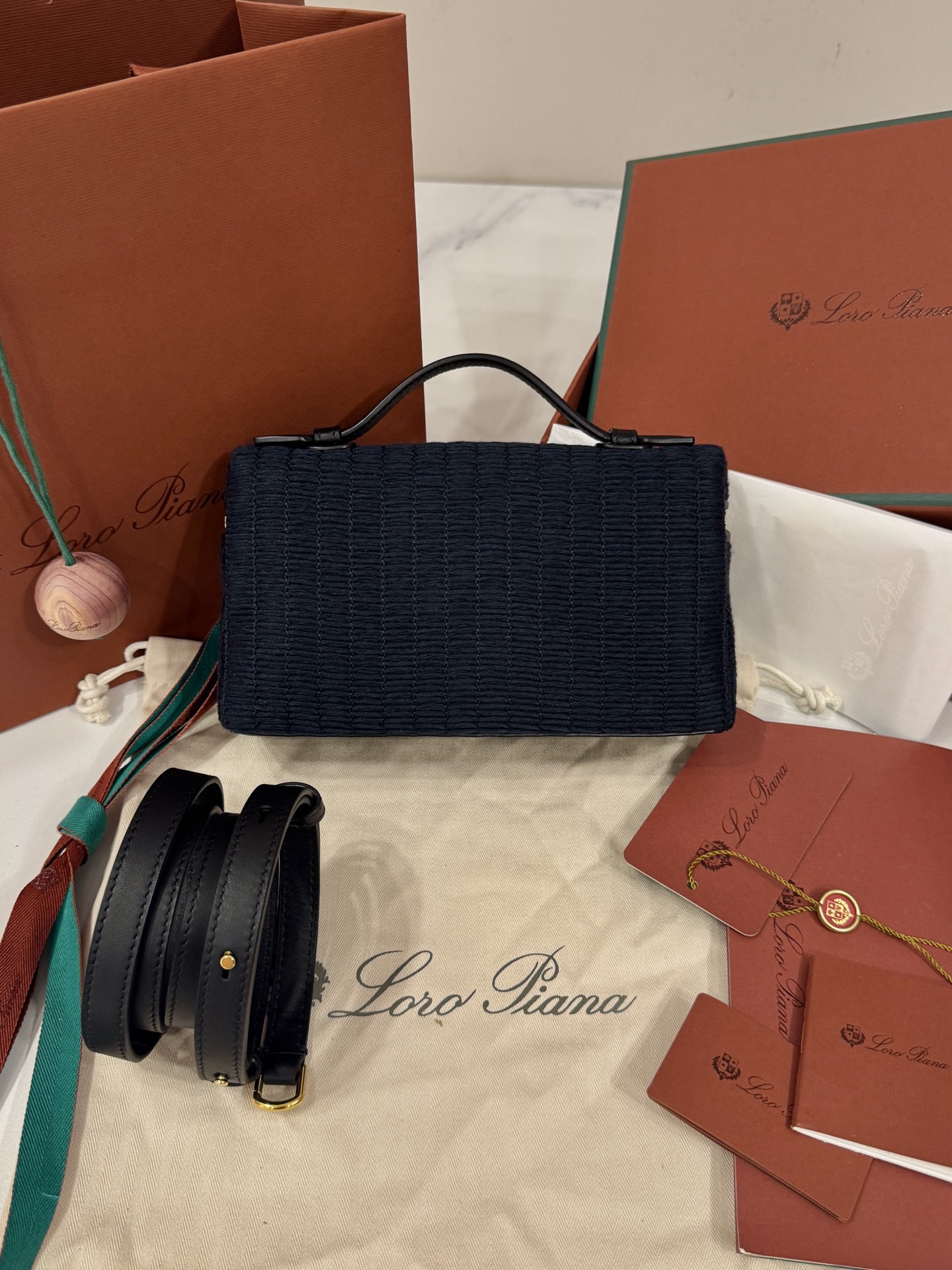 LP Extra Bag L19 Silk Blue Navy and Black - image 3