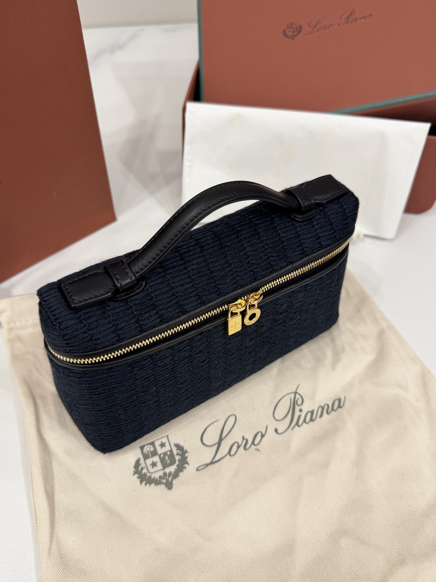 LP Extra Bag L19 Silk Blue Navy and Black - image 5