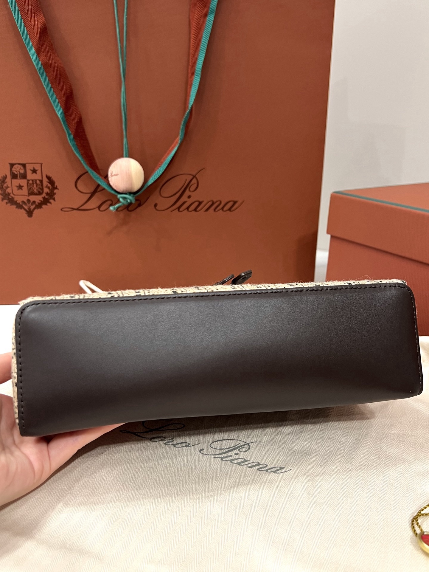 LP Extra Bag L23 in Wool and Silk - image 6
