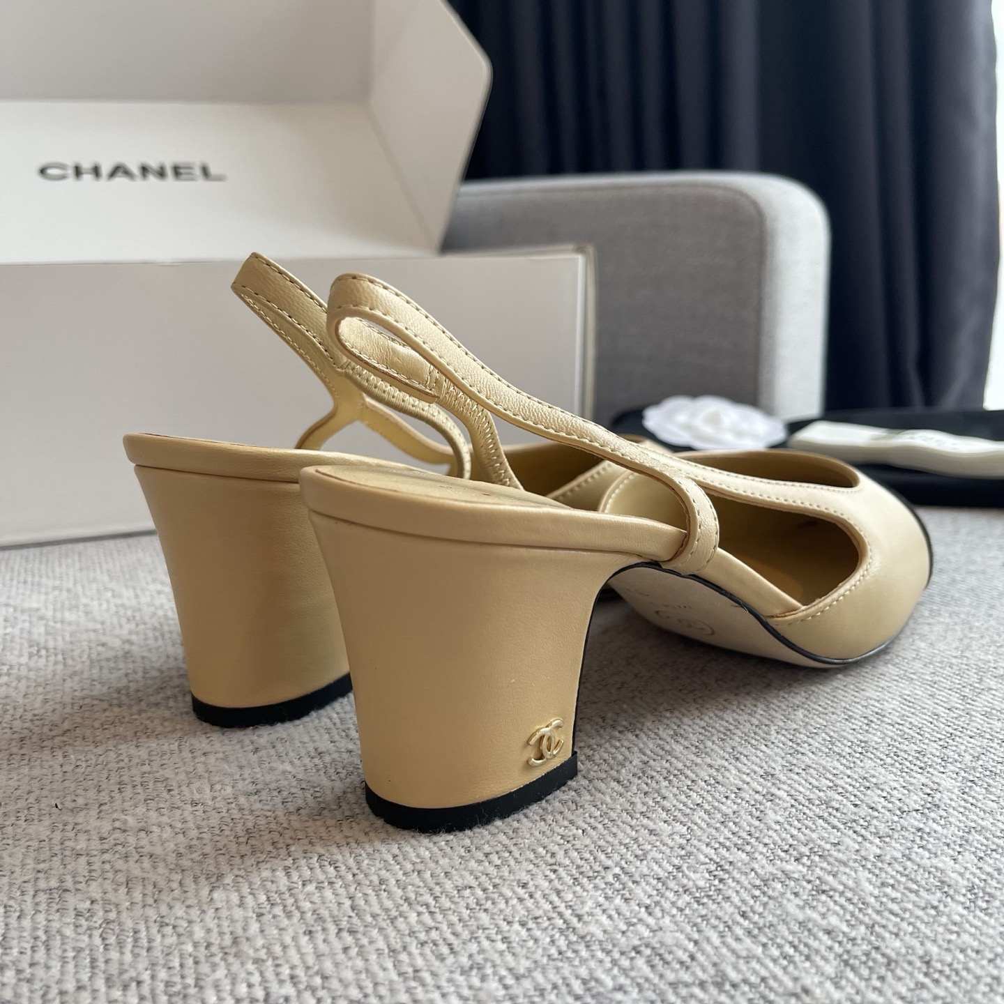 CHANEL Slingbacks Goatskin & Grosgrain - image 6