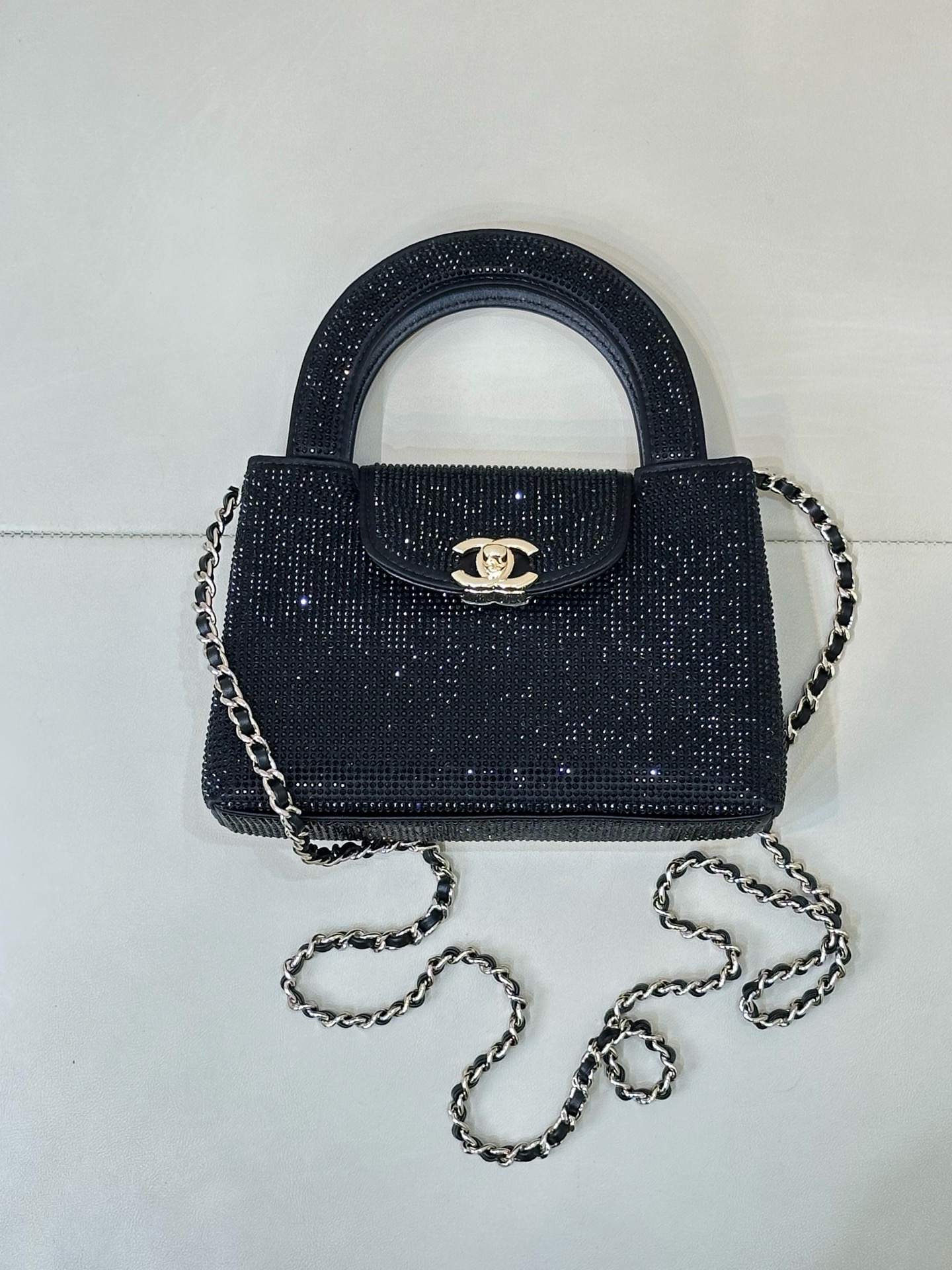 CHANEL MINI SHOPPING BAG Strass - image 2
