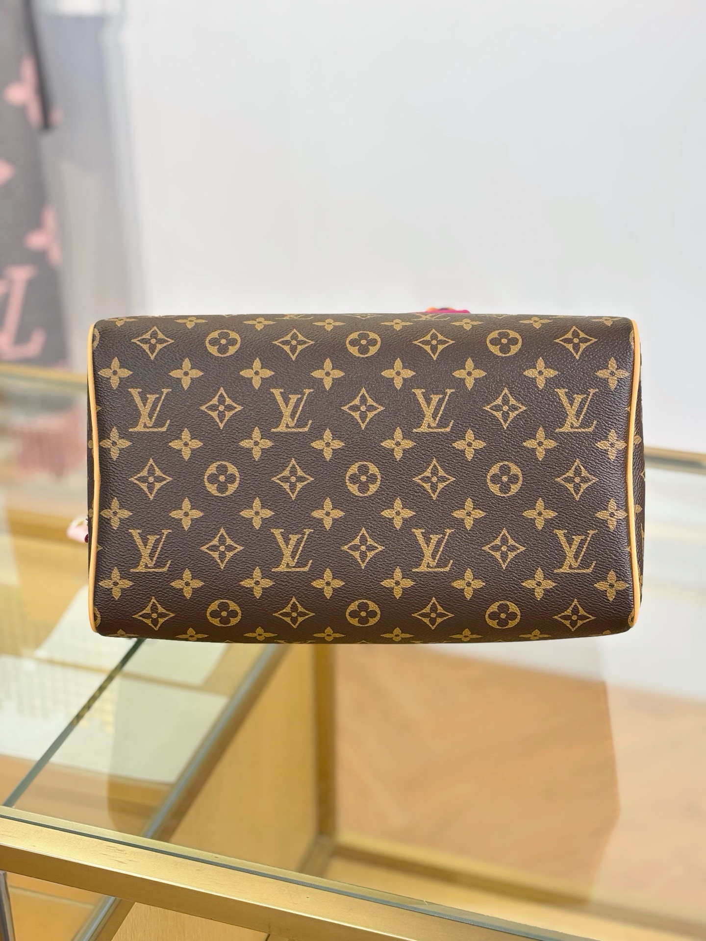 LV Speedy Soft 30 M26498 - image 5