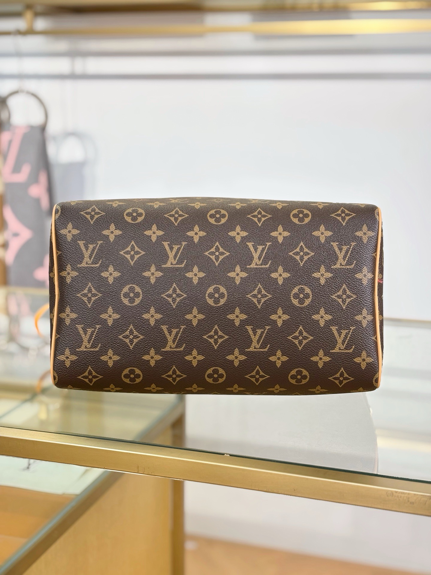 LV Speedy Soft 30 Lucky M15107 - image 5